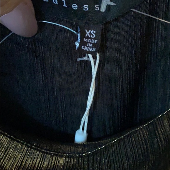 Metallic cami tank top gold from revolve xs - Picture 5 of 5